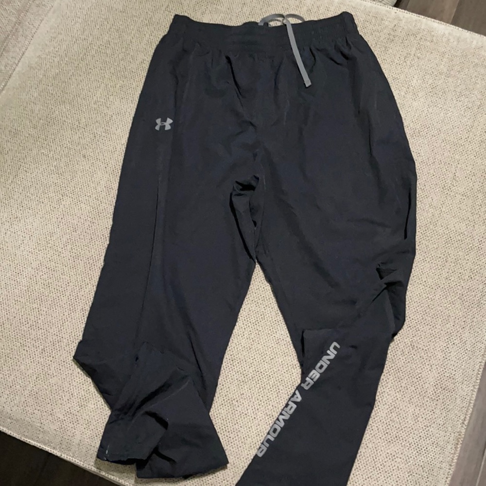 Men’s Under Armour track pants